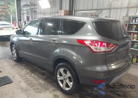 2014 Ford Escape Se z USA, uszkodzony, nr VIN 1FMCU9G93EUA94946